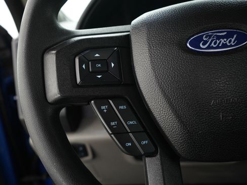 Used 2017 Ford F150 XL w/ Equipment Group 101A Mid AWD/4WD image 18