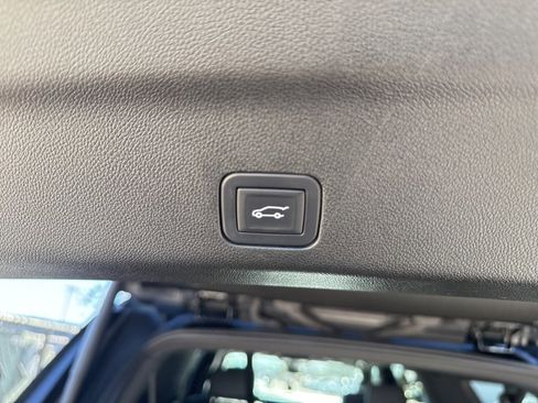 Used 2025 Chevrolet Suburban RST w/ RST Capability Package image 20