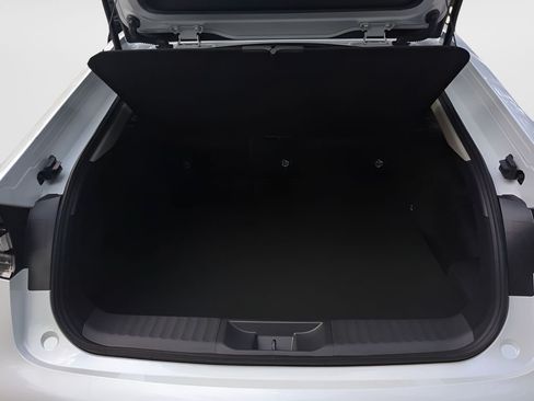 New 2025 Toyota Prius Plug-In Hybrid FWD image 12