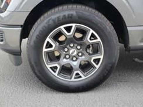 Used 2024 Ford F150 STX image 18