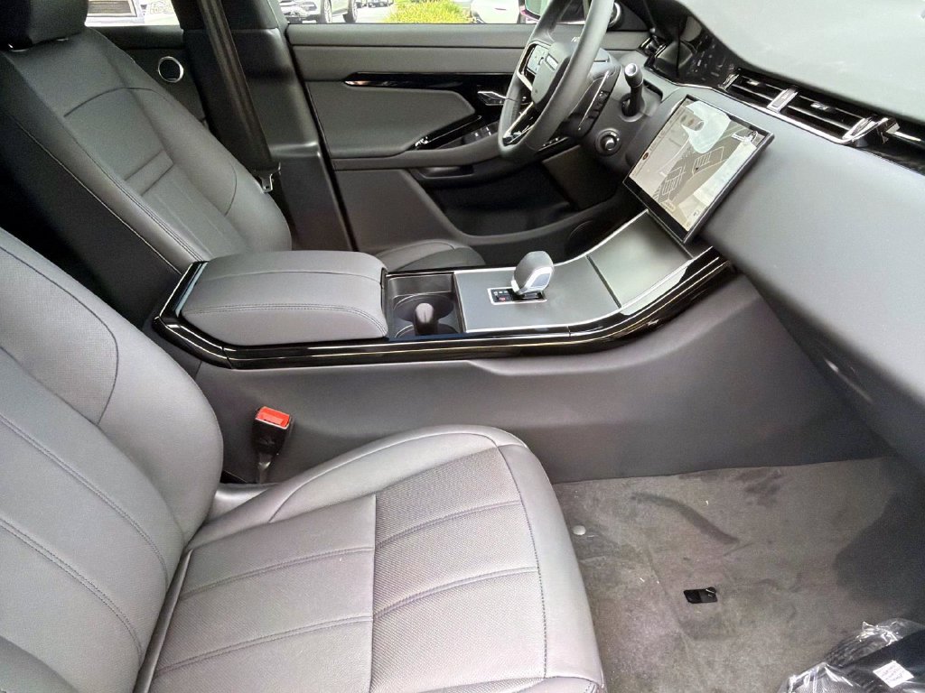 New 2026 Land Rover Range Rover Evoque S AWD/4WD image 10