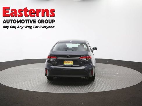 Used 2025 Toyota Corolla LE FWD image 36