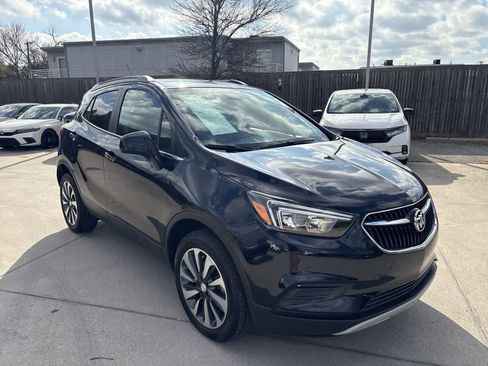 Used 2022 Buick Encore Preferred w/ Safety Package image 22