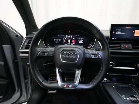 Used 2020 Audi SQ5 Premium Plus w/ Premium Plus Package image 21