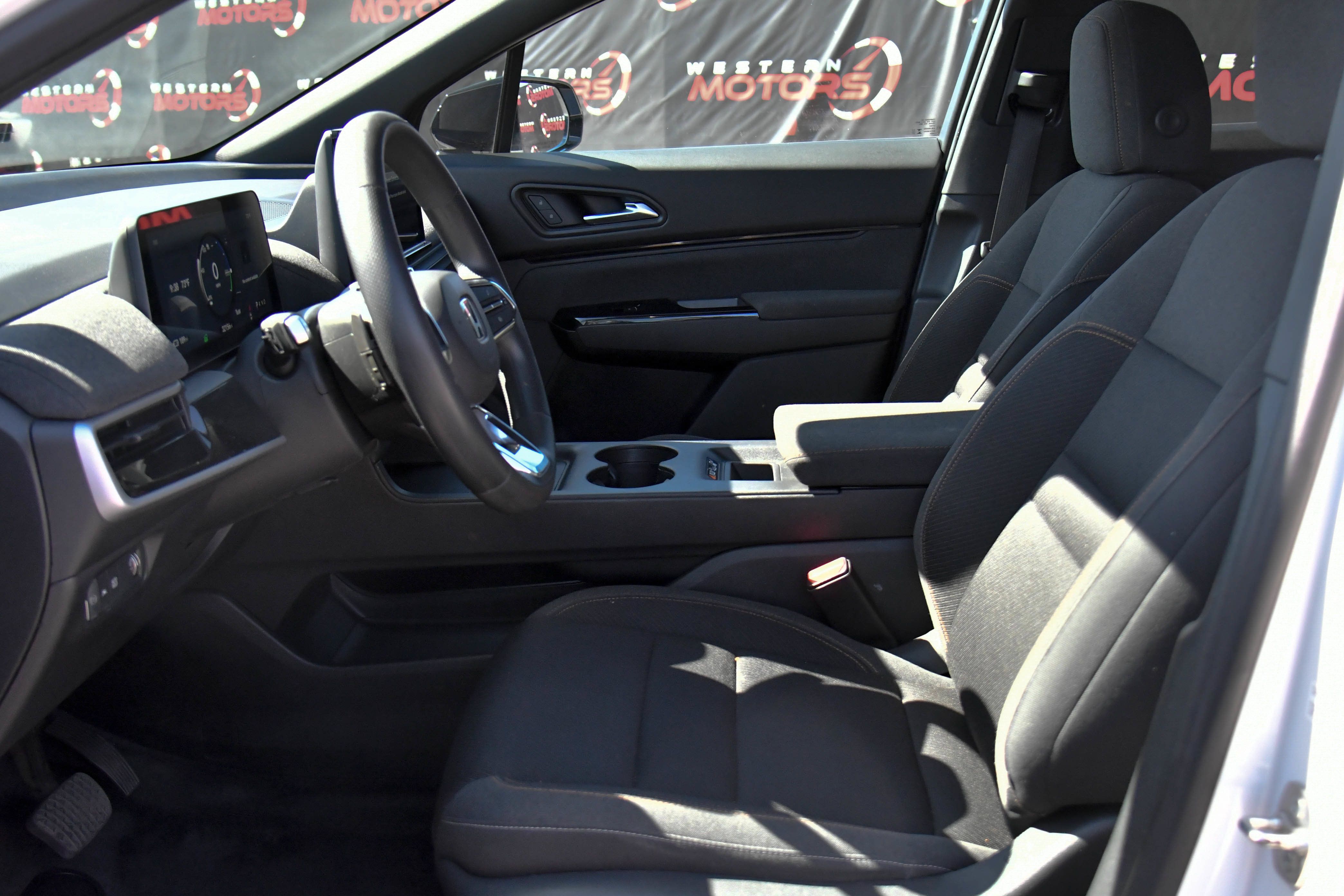 Used 2024 Honda Prologue EX image 18