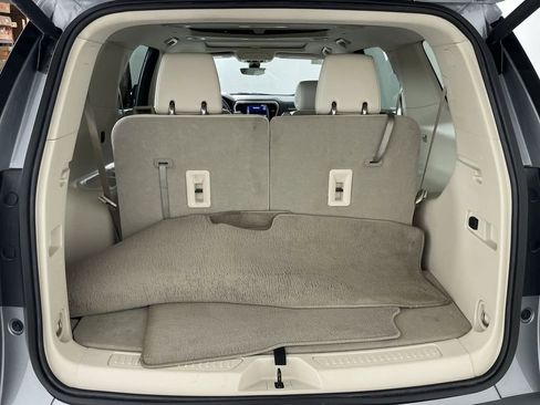 Used 2023 GMC Acadia Denali w/ Denali Ultimate Package image 26