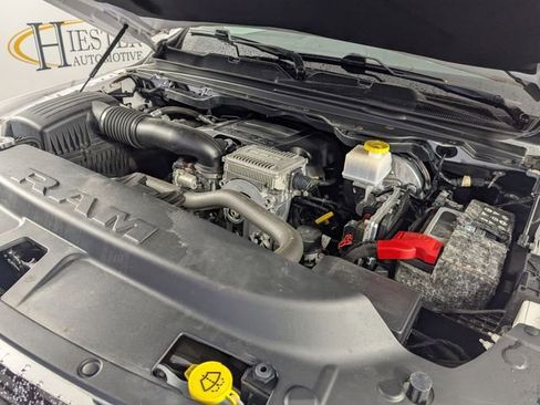 Used 2020 RAM 1500 Laramie AWD/4WD image 36