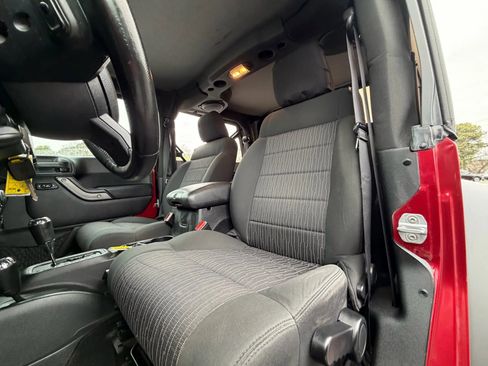 Used 2011 Jeep Wrangler Sport image 24