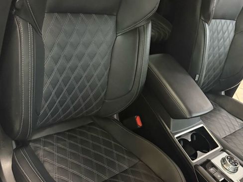 Used 2024 Mitsubishi Outlander SEL image 28