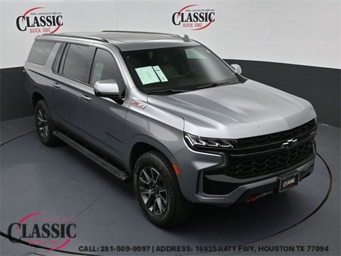 Used 2023 Chevrolet Suburban Z71 w/ Luxury Package image 1