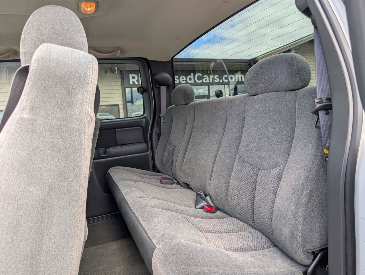 Used 2004 Chevrolet Silverado 2500 LS w/ Skid Plate Package AWD/4WD image 19
