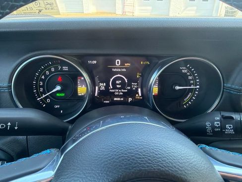 Used 2023 Jeep Wrangler Unlimited Rubicon 4xe w/ Cold Weather Group AWD/4WD image 24