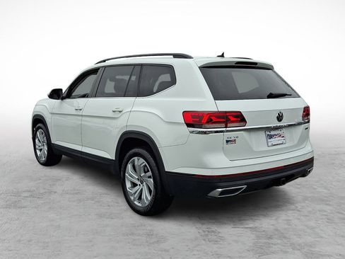 Used 2022 Volkswagen Atlas SE w/ Panoramic Sunroof Package image 3