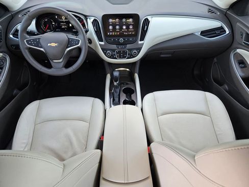 Used 2024 Chevrolet Malibu LT FWD image 16