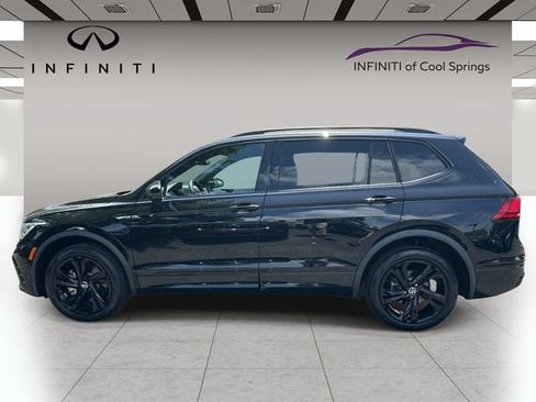 Used 2024 Volkswagen Tiguan SE R-Line FWD image 4