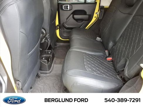 Used 2024 Jeep Wrangler Unlimited Sport AWD/4WD image 13