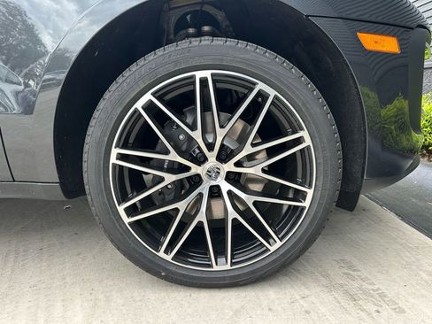 Used 2026 Porsche Macan Turbo image 15