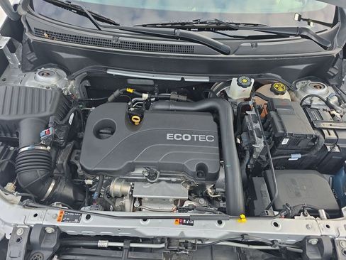 Used 2021 Chevrolet Equinox Premier image 19