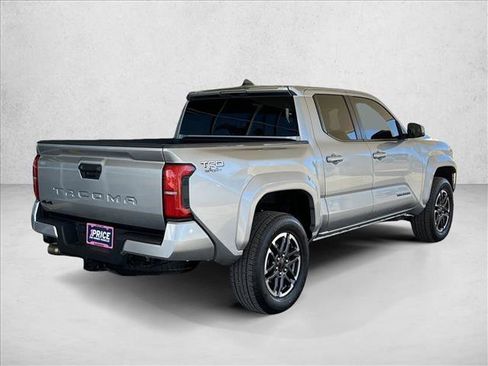Used 2024 Toyota Tacoma TRD Sport image 6