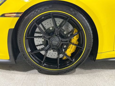 Used 2023 Porsche 911 GT3 RWD image 38