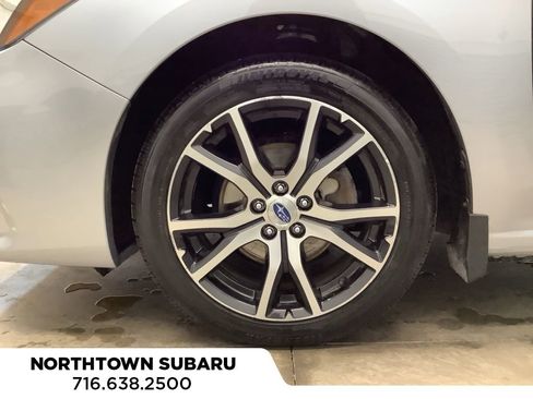 Used 2017 Subaru Impreza 2.0i Limited AWD/4WD image 24