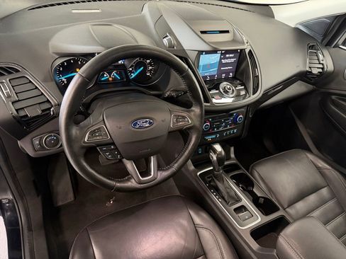Used 2018 Ford Escape Titanium w/ Ford Safe & Smart Package AWD/4WD image 11