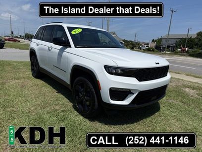 New 2025 Jeep Grand Cherokee Limited w/ Black Appearance Package