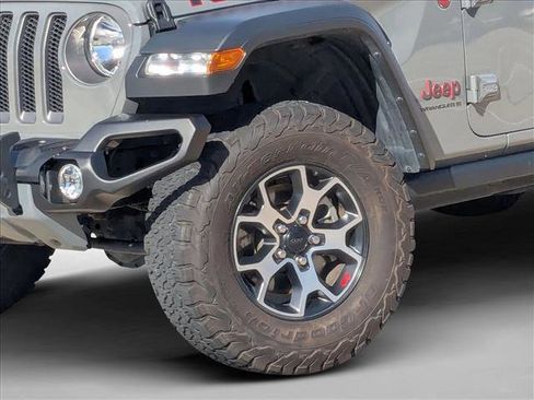 Used 2023 Jeep Wrangler Unlimited Rubicon image 25