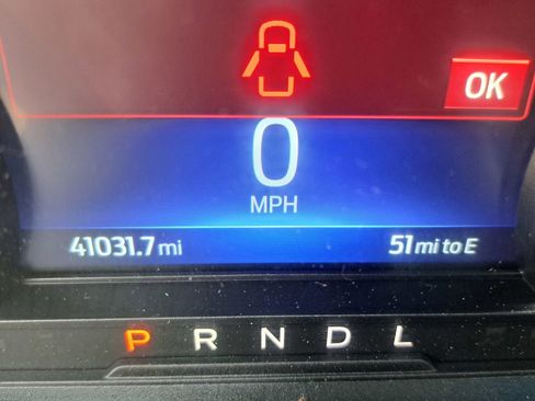 Used 2023 Ford Explorer XLT w/ Equipment Group 202A image 8