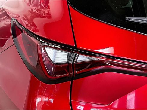 Used 2025 Acura MDX SH-AWD w/ Technology Package image 30