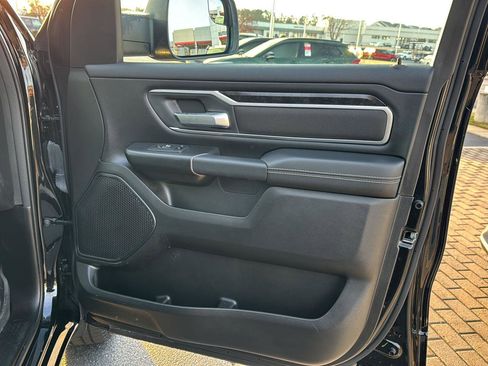 Used 2023 RAM 1500 Big Horn image 12