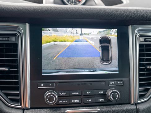 Used 2017 Porsche Macan S AWD/4WD image 18