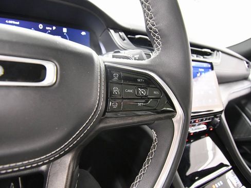 Used 2023 Jeep Grand Cherokee L Overland image 22