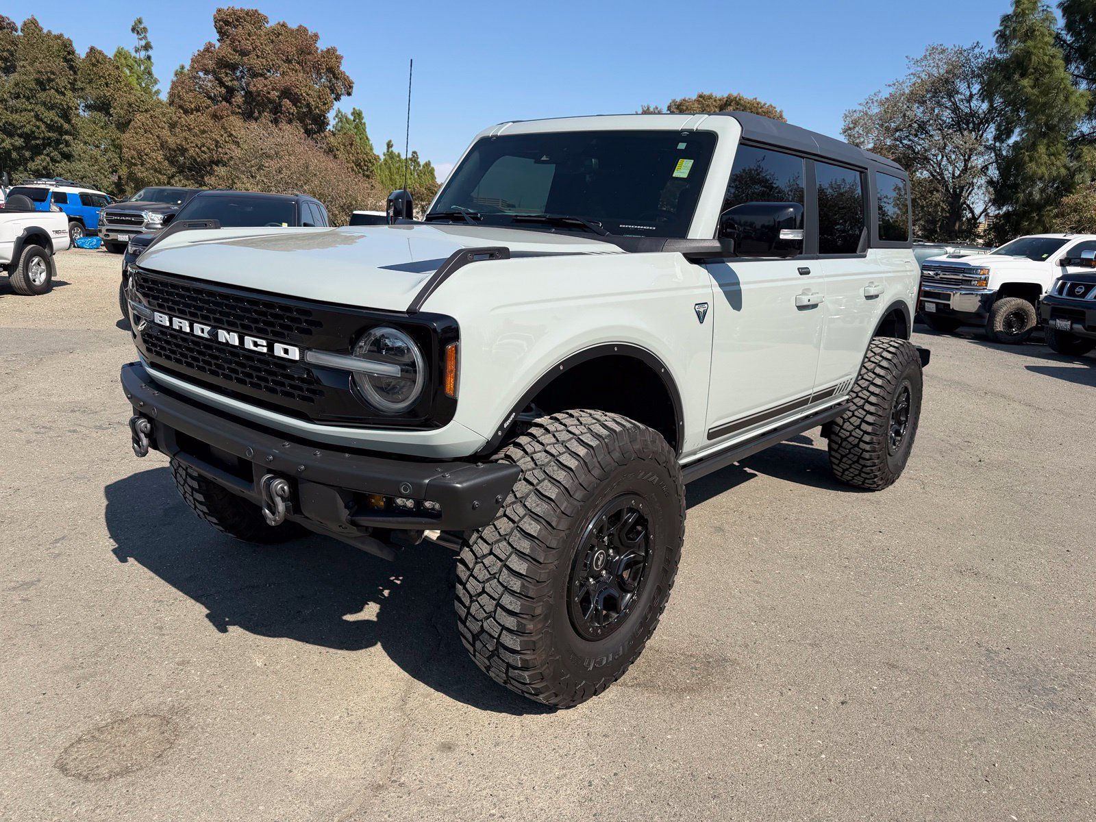 Used 2021 Ford Bronco First Edition AWD/4WD image 1