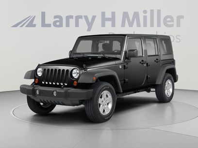 Used 2013 Jeep Wrangler Unlimited Rubicon w/ Connectivity Group