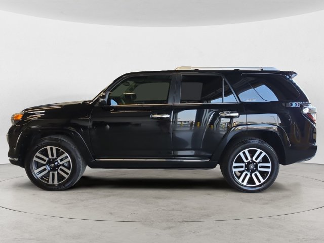 Used 2018 Toyota 4Runner Limited AWD/4WD image 8
