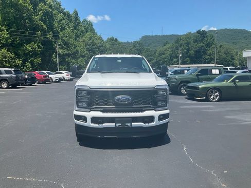 New 2026 Ford F250 XL AWD/4WD image 2