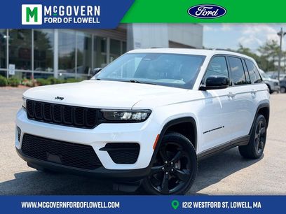 Used 2023 Jeep Grand Cherokee Altitude