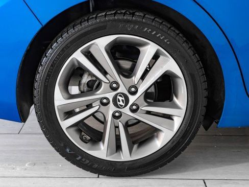 Used 2017 Hyundai Elantra Limited image 48