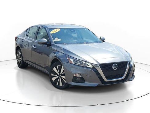 Used 2019 Nissan Altima 2.5 SV AWD/4WD image 1
