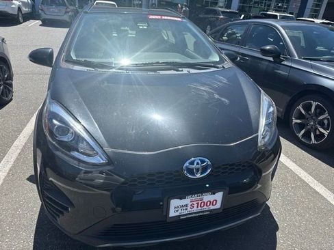 Used 2018 Toyota Prius C Two FWD image 2