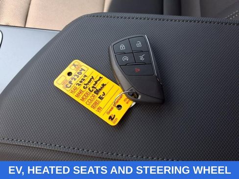 Used 2024 Chevrolet Equinox EV RS image 21