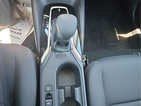 Used 2025 Toyota Corolla LE FWD image 13