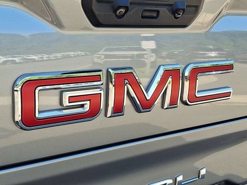 Used 2023 GMC Sierra 1500 Denali w/ Denali Reserve Package AWD/4WD image 24