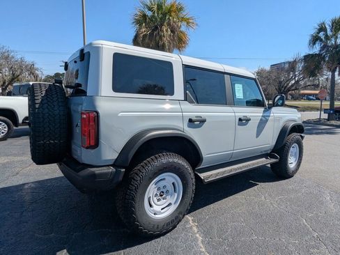 New 2026 Ford Bronco Heritage Edition image 4