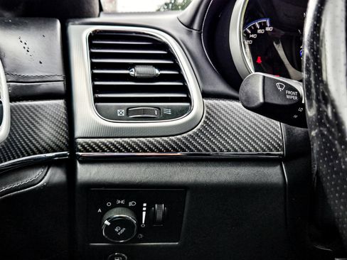 Used 2020 Jeep Grand Cherokee SRT image 44