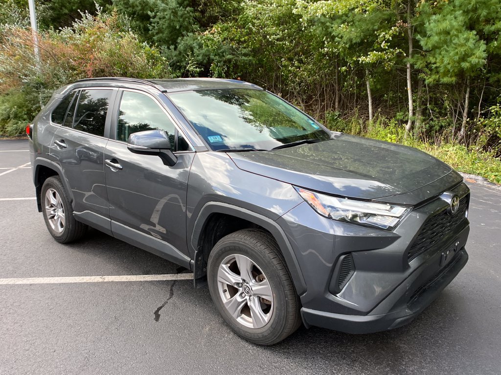 Certified 2022 Toyota RAV4 XLE w/ Convenience Package AWD/4WD image 35
