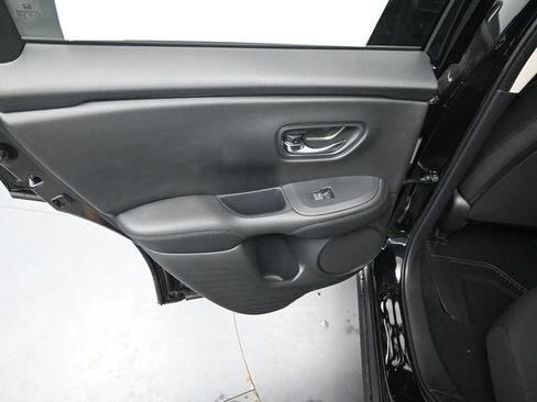 New 2026 Honda HR-V LX image 25