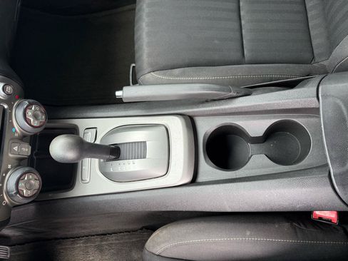 Used 2015 Chevrolet Camaro LS RWD image 15