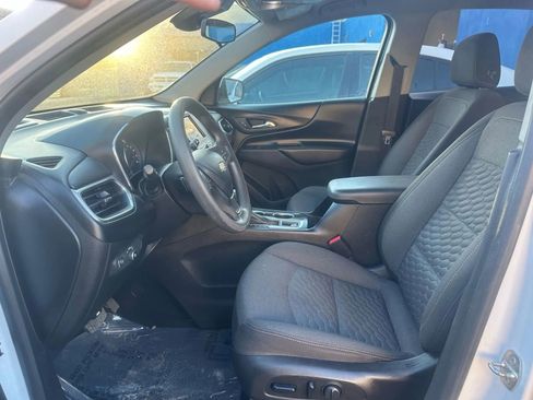 Used 2020 Chevrolet Equinox LT image 7